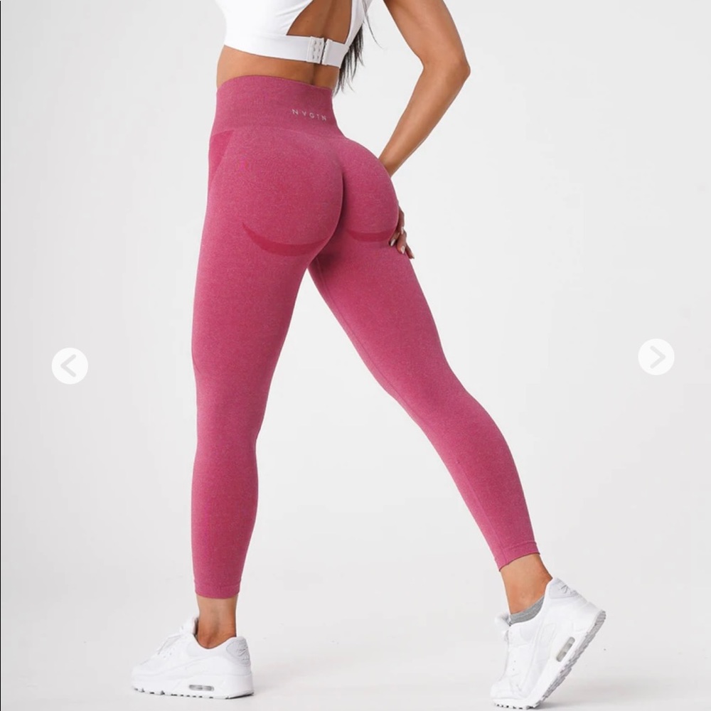 NVGTN Crimson Contour Seamless Leggings